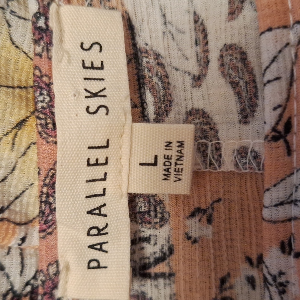 Parallel Skies Boho Floral Paisley Patchwork Cold Shoulder Tie Front Top L - Picture 4 of 5